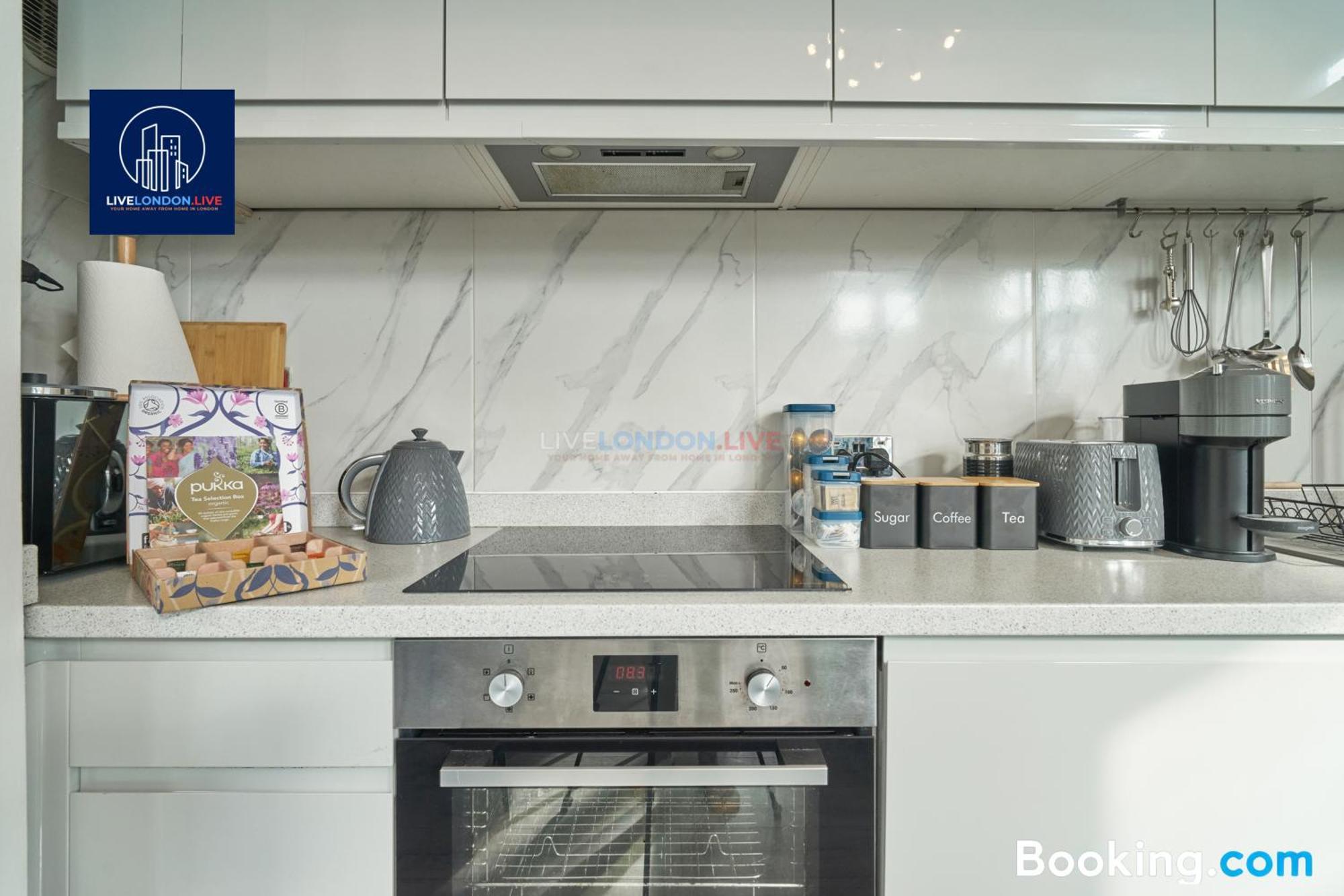 Last-Minute Specials L Sleeps Up To 4 Guests L One-Bedroom Apartment With King Bed And High Ceilings Near Camden By Live London Short Lets & Serviced Accommodation ภายนอก รูปภาพ